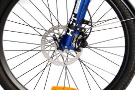 Suntour XCT fork, Tektro hydraulic brake, quick release axle